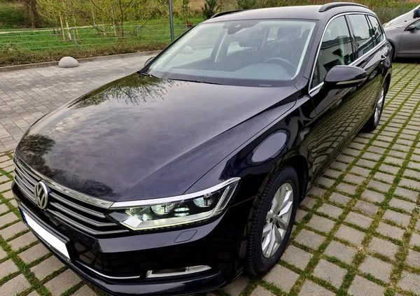 volkswagen Volkswagen Passat cena 68500 przebieg: 150000, rok produkcji 2016 z Szczecin